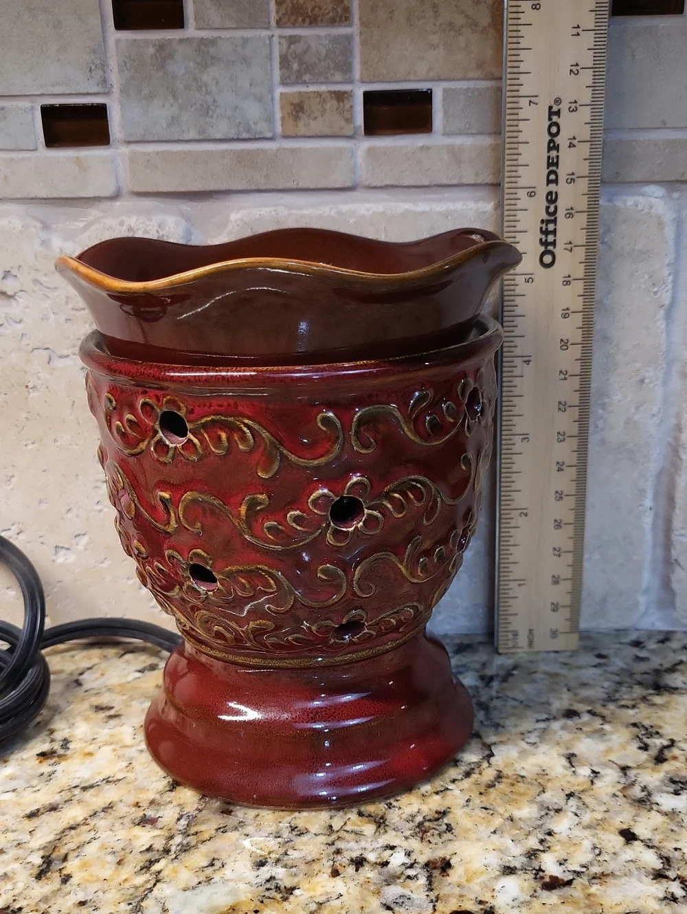 Retired Scentsy Roma Ceramic Electric Wax Warmer